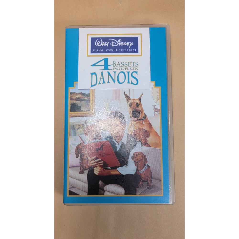 Walt Disney 4 Bassets Pour Un Danois VHS French Film Collection Excellent Cond